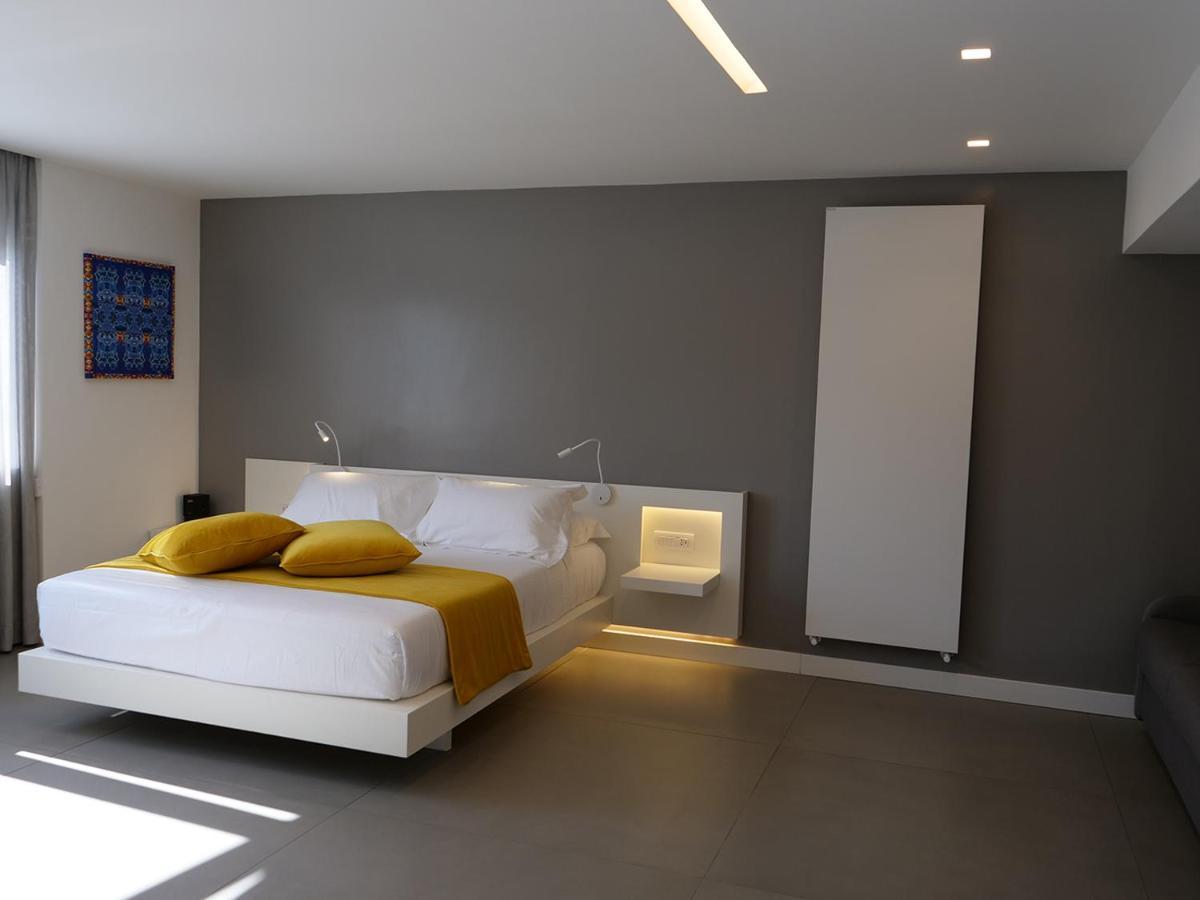 Bed and Breakfast FuoriSquadra Messina Esterno foto