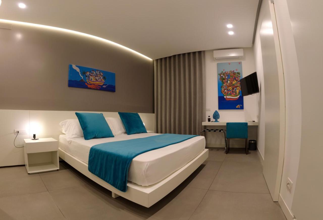 Bed and Breakfast FuoriSquadra Messina Esterno foto