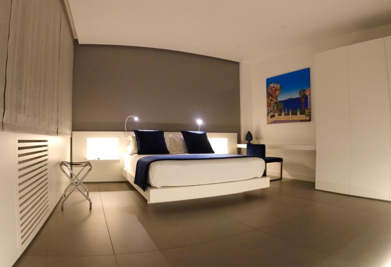 Bed and Breakfast FuoriSquadra Messina Esterno foto